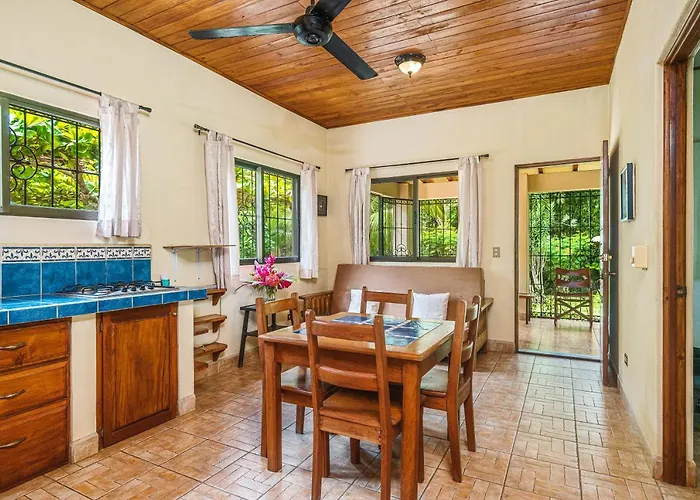 Guacamaya Lodge Paraiso (Guanacaste)